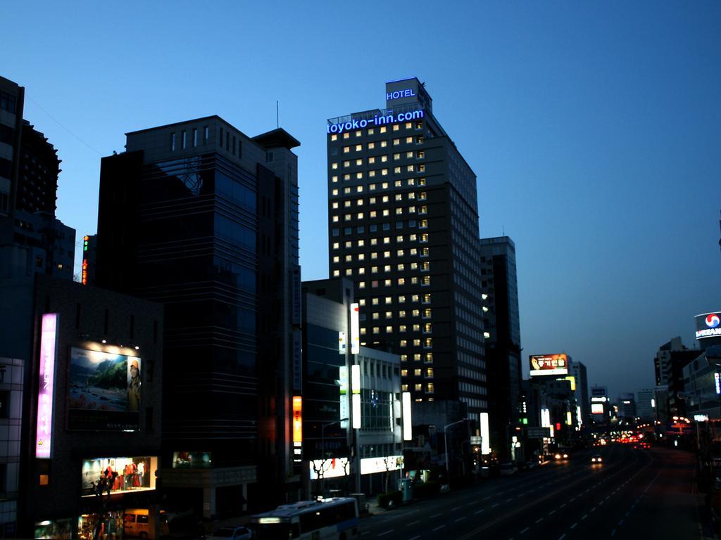 Toyoko-Inn Busan Jungang Station Bagian luar foto
